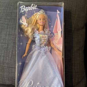 Vintage 2000 Barbie Princess Doll!